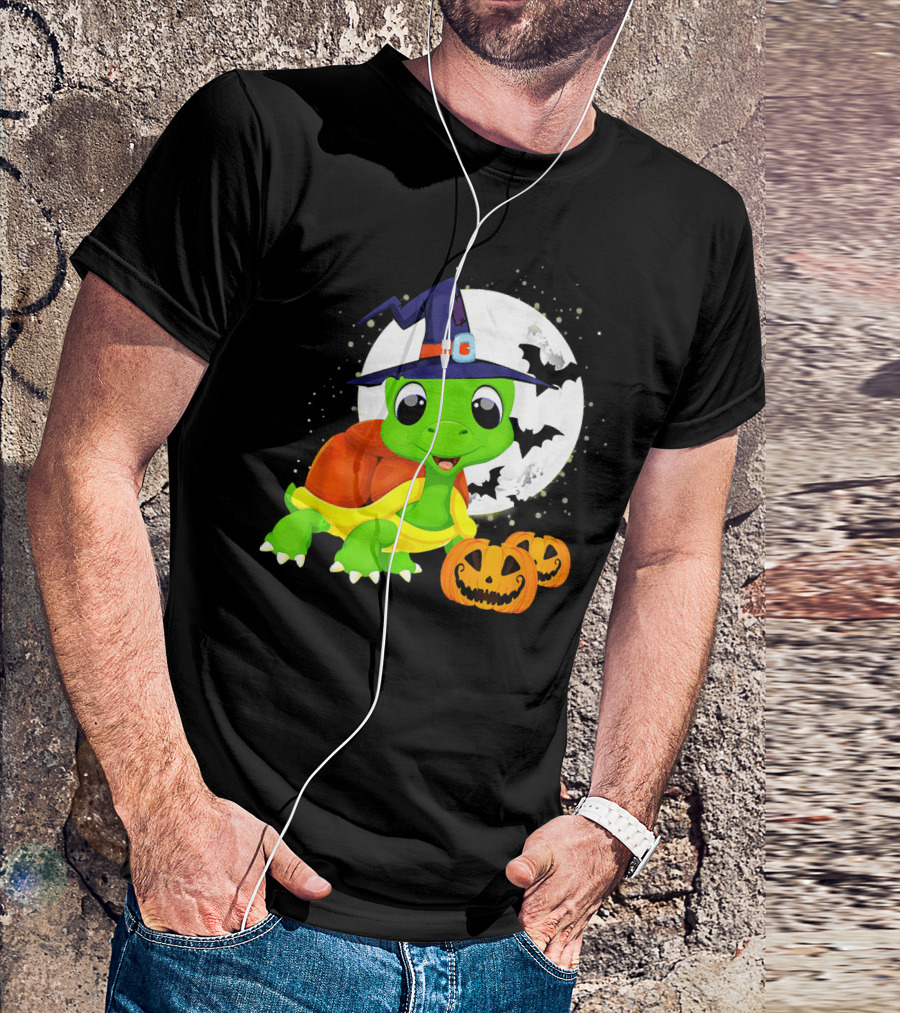 Turtle Witch Halloween Pumpkin Moon And Bats T-Shirt