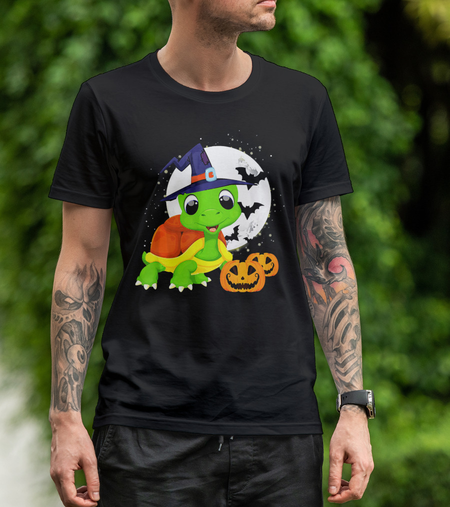 Turtle Witch Halloween Pumpkin Moon And Bats T-Shirt