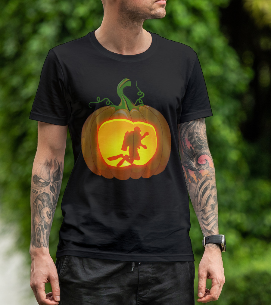 Scuba Diving Pumpkin Carving T-Shirt