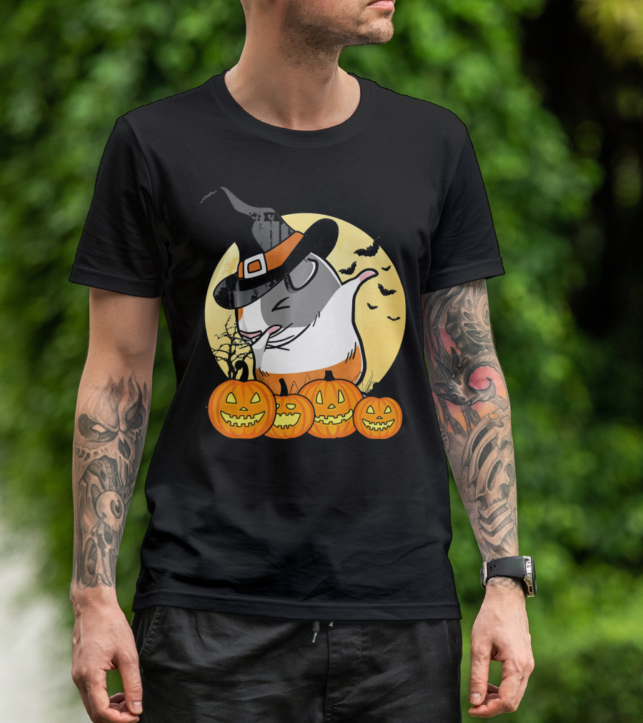 Witch Hat Dabbing Guinea Pig Halloween Pumpkins And Bats Moon Dance T-Shirt