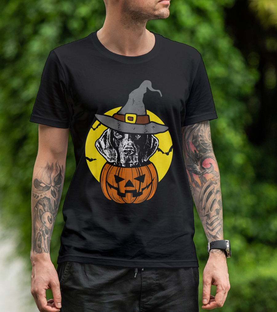 German Shorthaired Pointer Witch Hat Pumpkin Halloween Moon T-Shirt