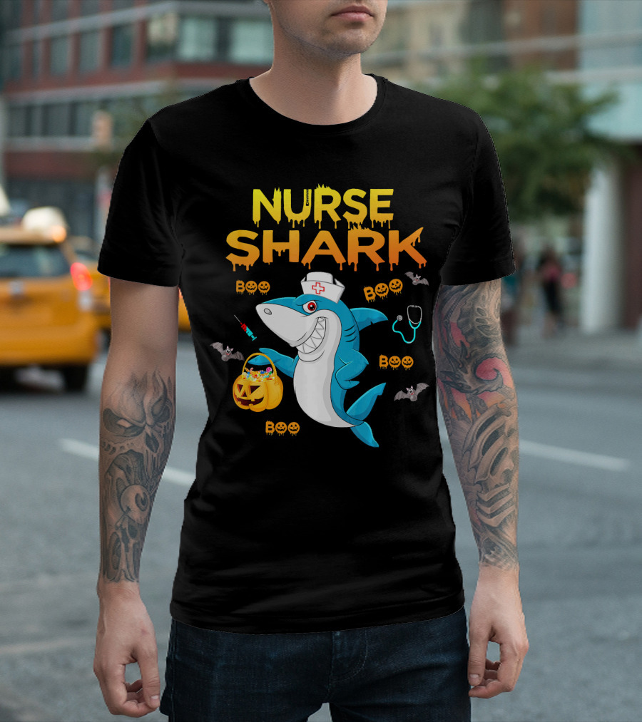 Nurse Shark Halloween Boo Pumpkin Bats Stethoscope T-Shirt