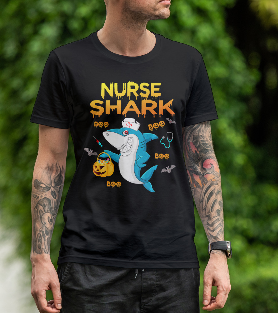 Nurse Shark Halloween Boo Pumpkin Bats Stethoscope T-Shirt