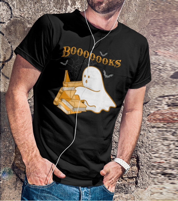 Booooooks Ghost Reading Bat Halloween Teacher T-Shirt