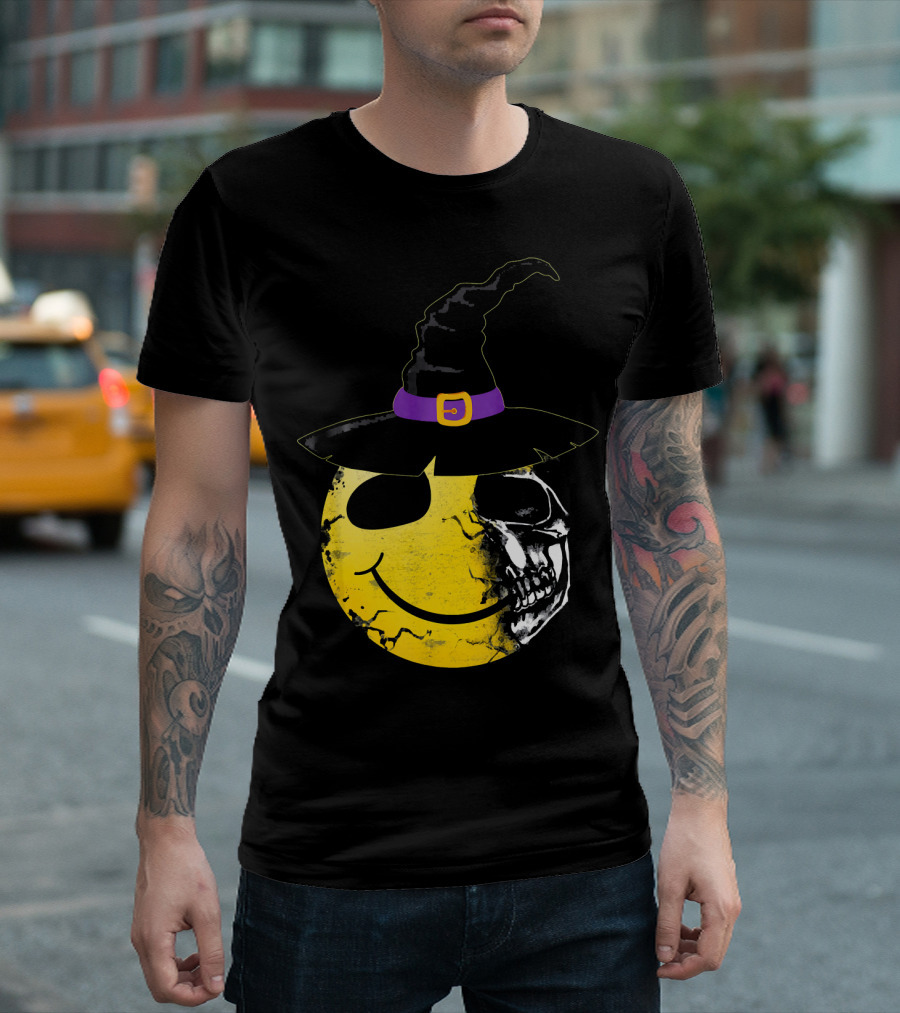 Halloween Witch Hat Smiley Half Skull Face T-Shirt