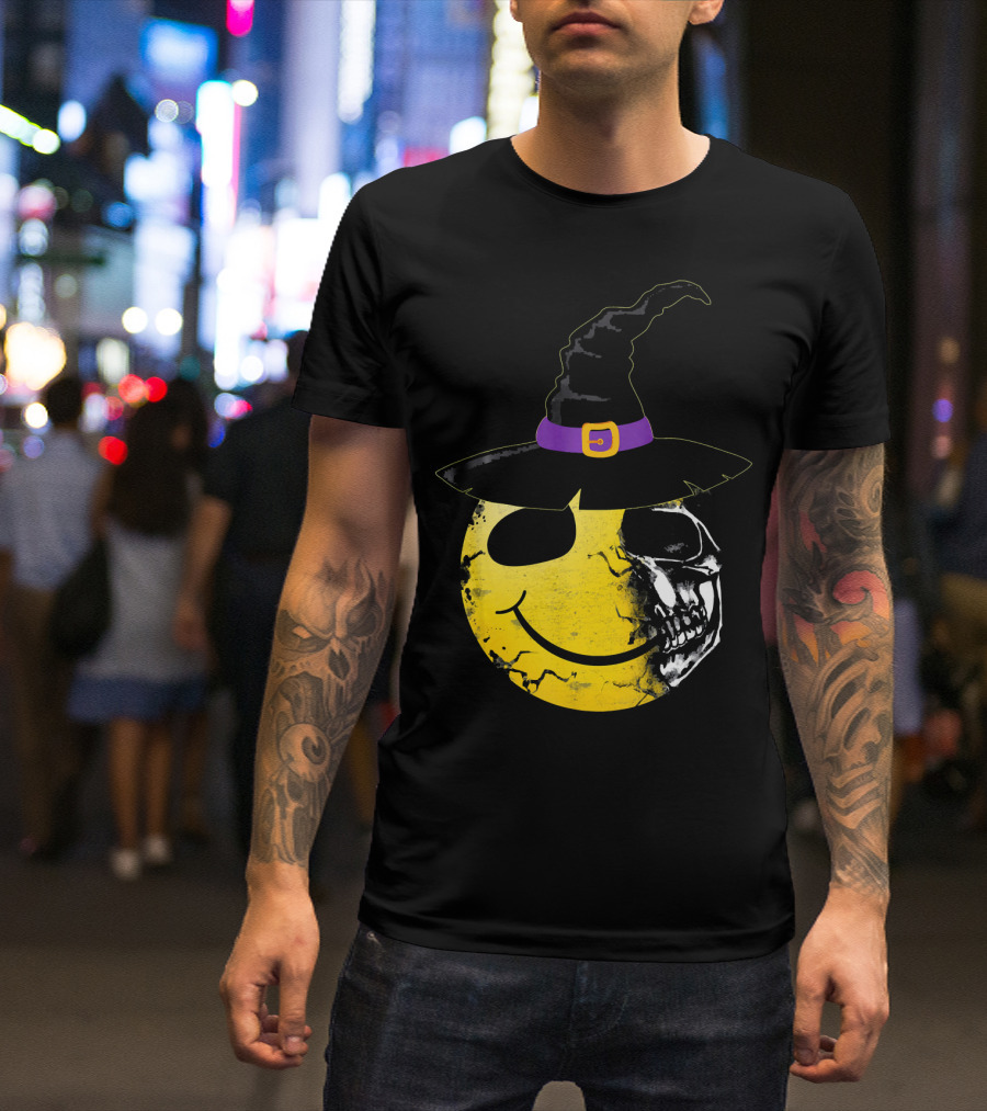 Halloween Witch Hat Smiley Half Skull Face T-Shirt
