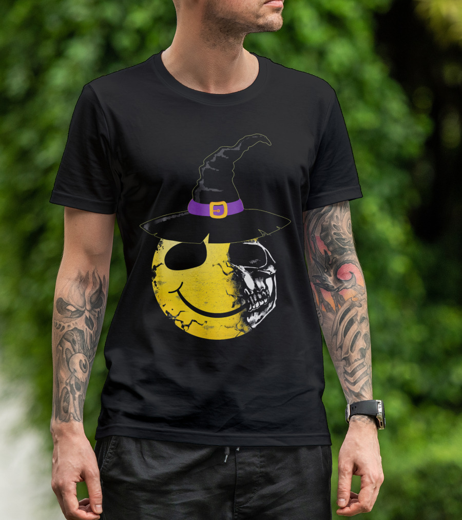 Halloween Witch Hat Smiley Half Skull Face T-Shirt