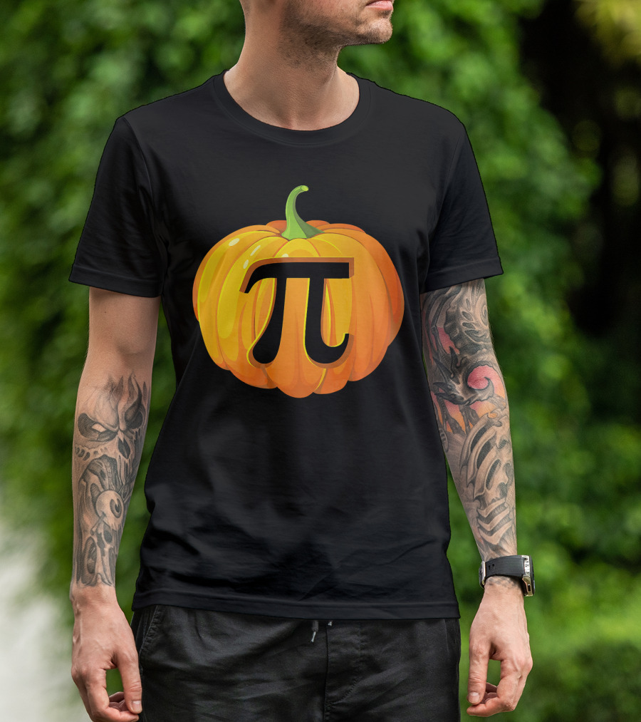 Funny Halloween Math Pun Pumpkin Pi T-Shirt
