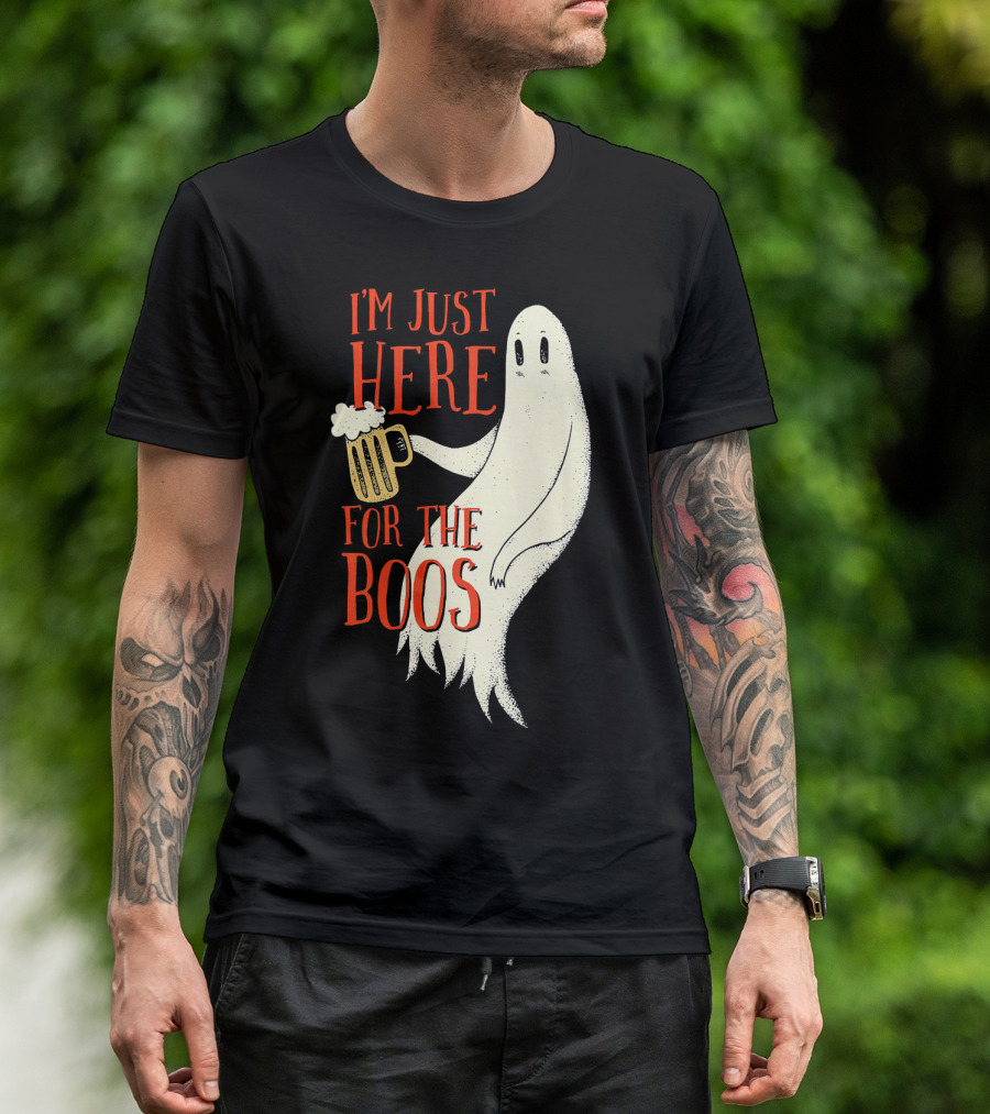 I'm Just Here For The Boos Ghost Holding Beer T-Shirt