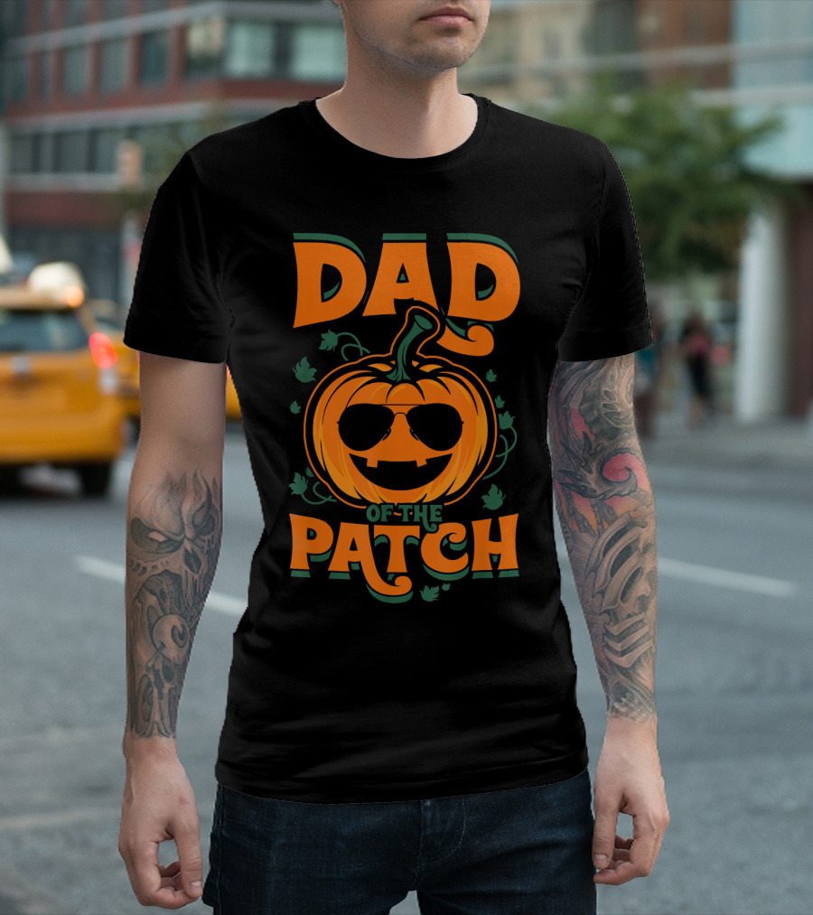 Dad Of The Patch Pumpkin Sunglasses Halloween Family Fun T-Shirt