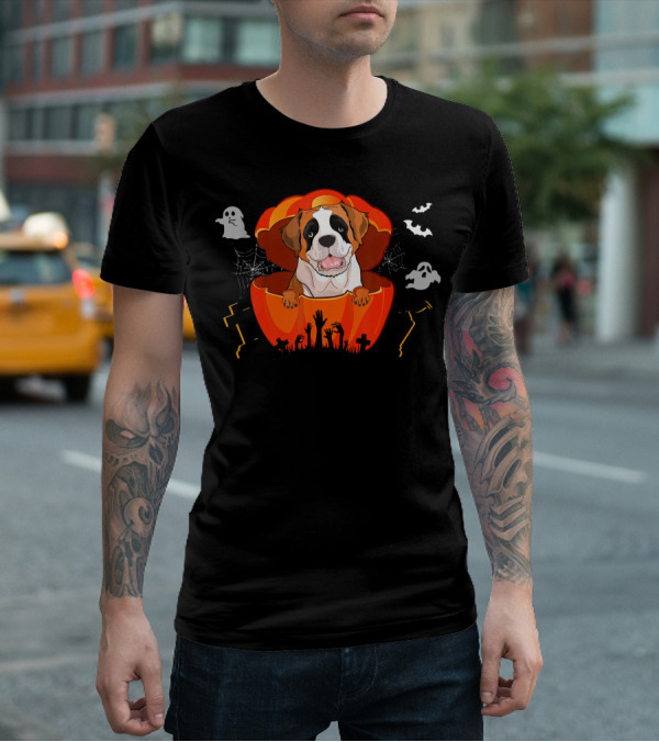 St Bernard Dog In Pumpkin With Ghosts And Bats For Halloween T-Shirt