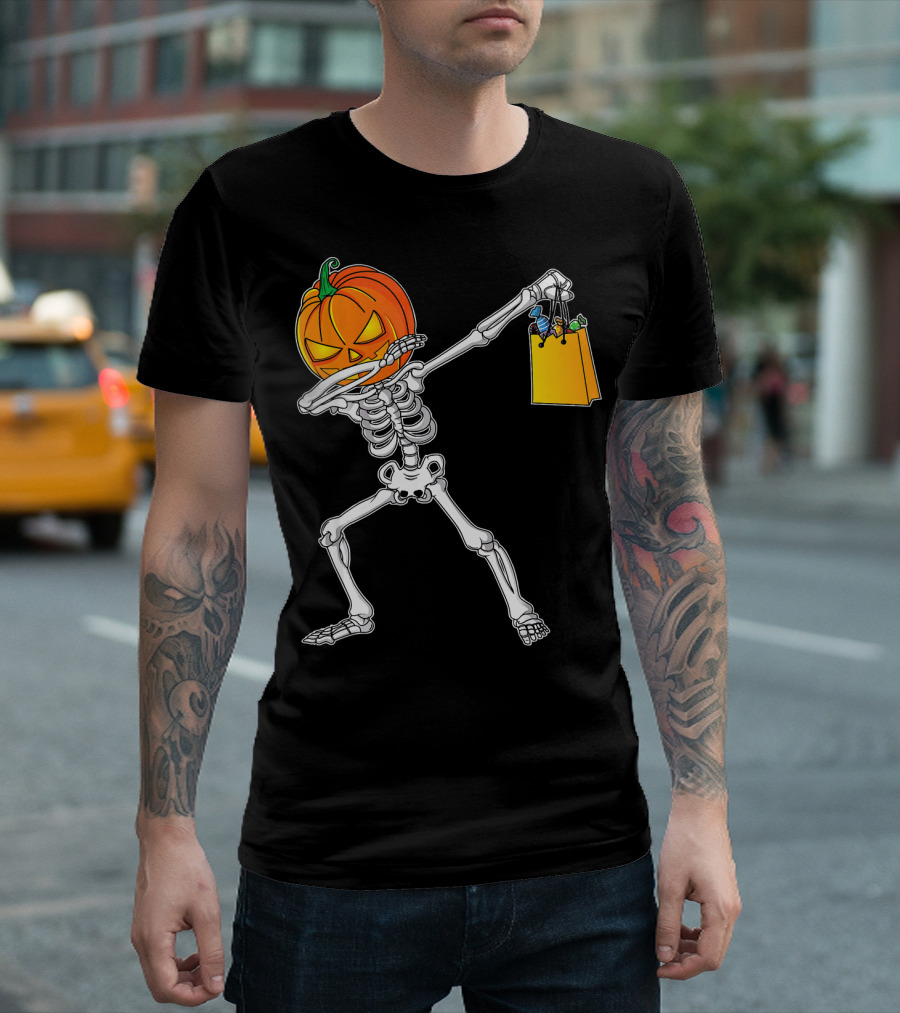 Halloween Kids Pumpkin Skeleton Dabbing With Candy Bag T-Shirt