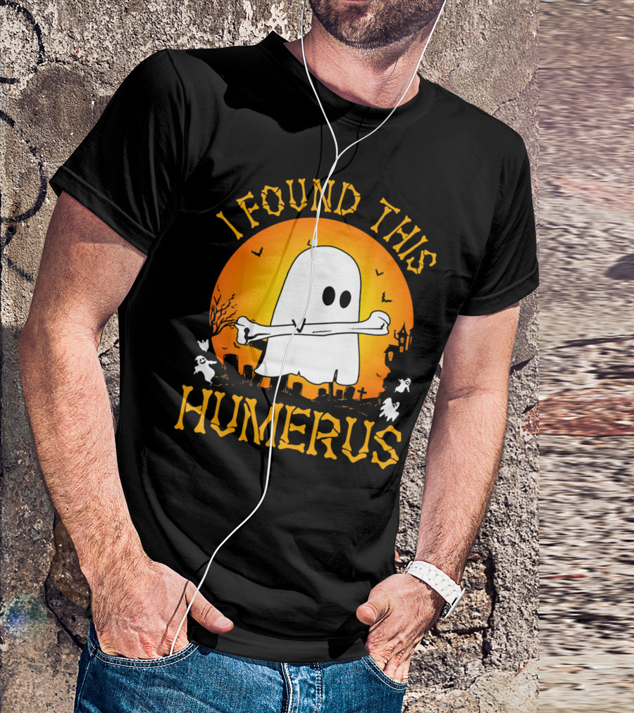 I Found This Humerus Halloween Ghost With Bone Spooky Graveyard Scene T-Shirt