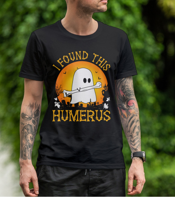 I Found This Humerus Halloween Ghost With Bone Spooky Graveyard Scene T-Shirt