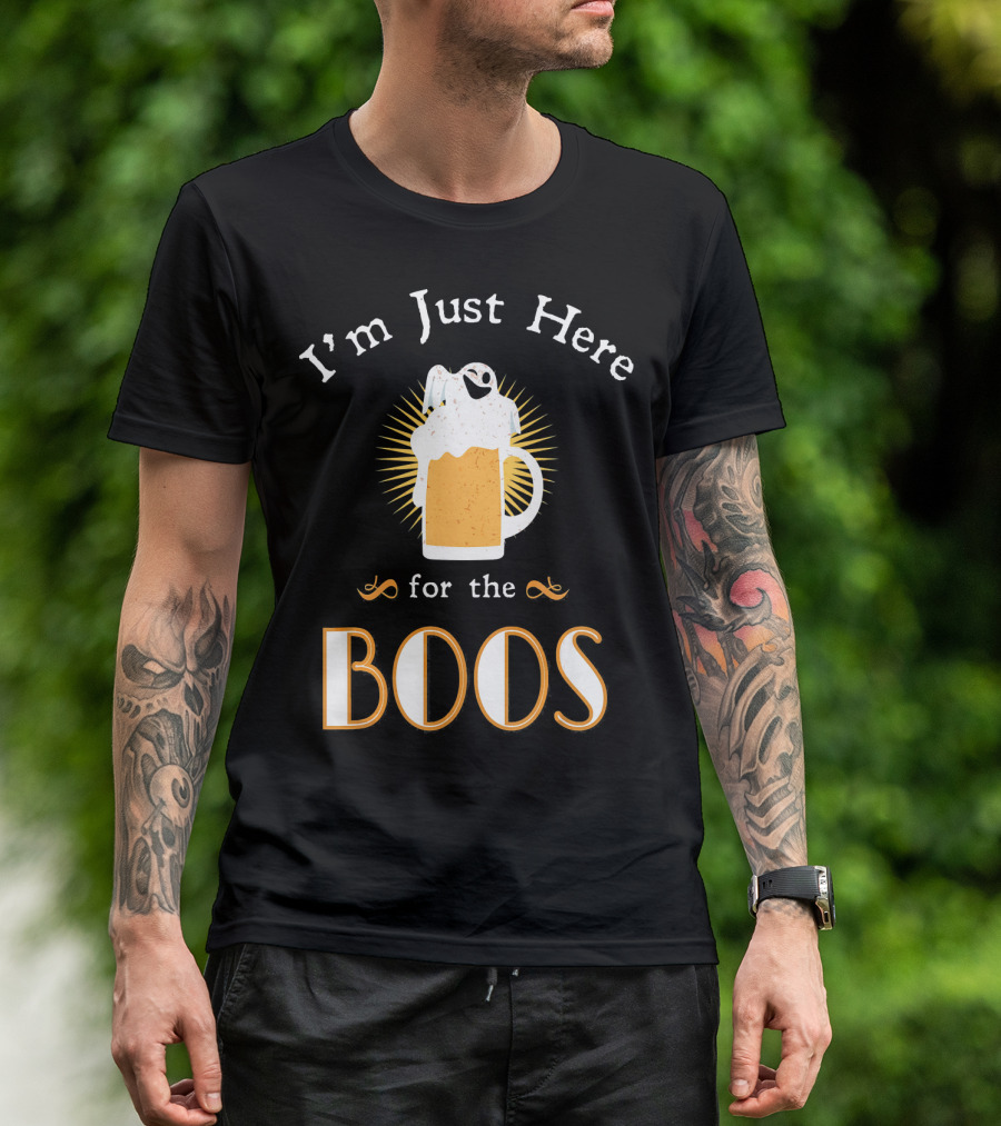 I'm Just Here For The Boos Beer Mug Ghost Halloween Fun T-Shirt