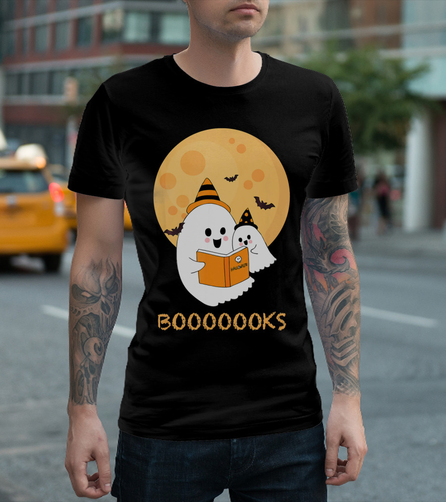 Halloween Ghosts Reading Boooooks Under Full Moon T-Shirt