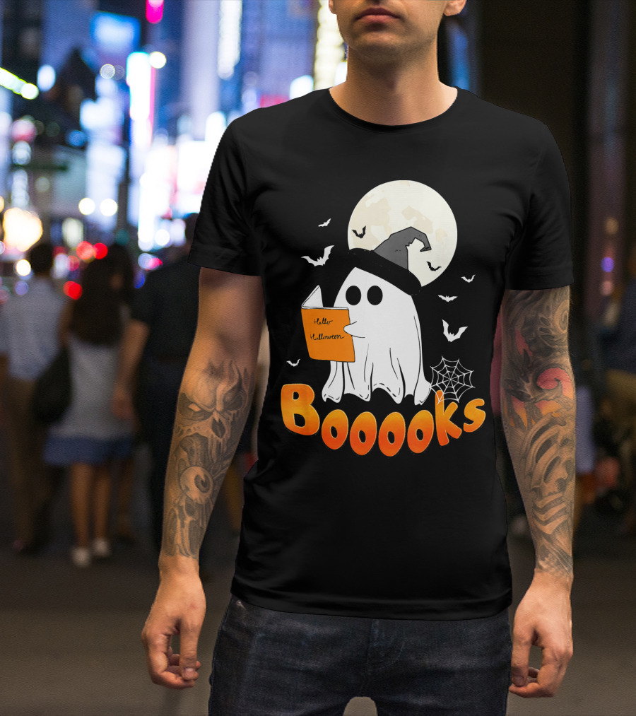 Boooks Ghost Reading Halloween Bats Moon Hat T-Shirt