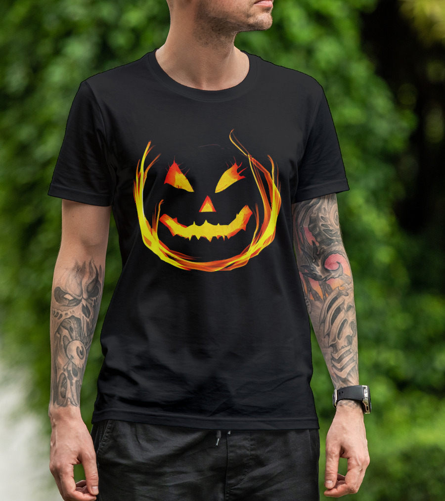 Fun And Spooky Fiery Jack O Lantern Halloween Pumpkin Face T-Shirt