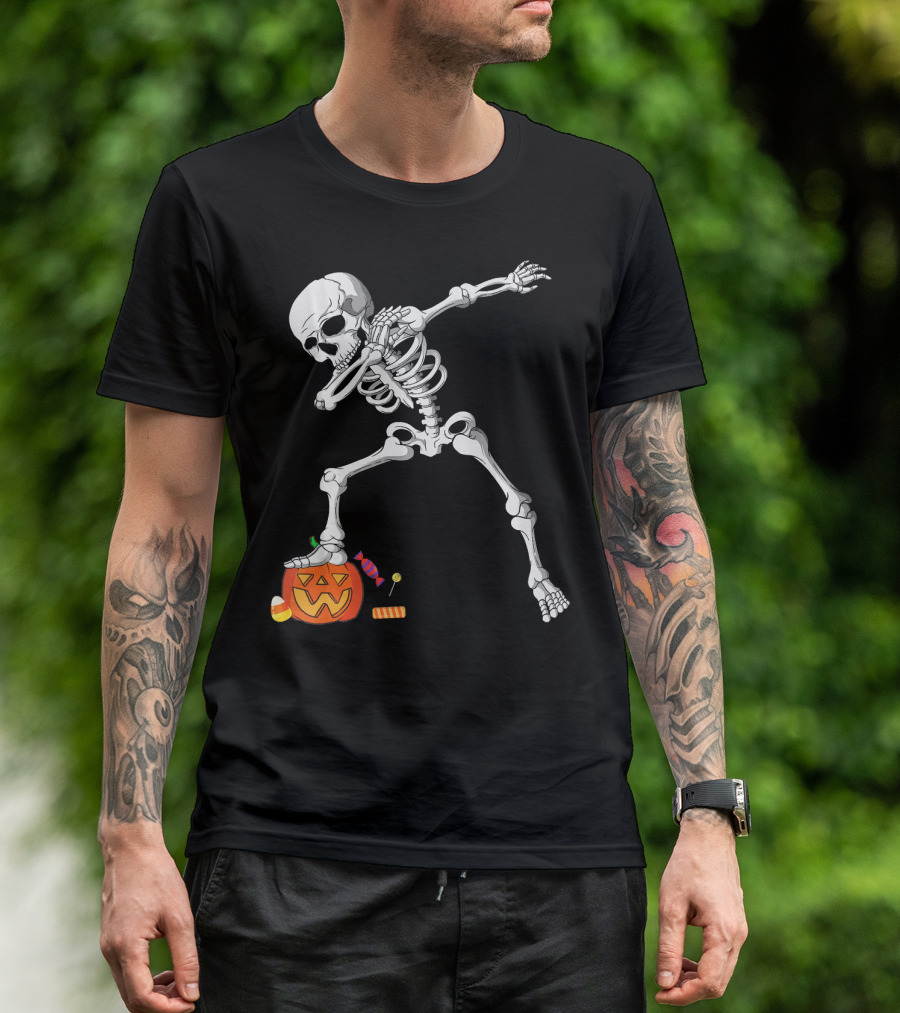 Halloween Skeleton Dabbing On Pumpkin With Candy T-Shirt