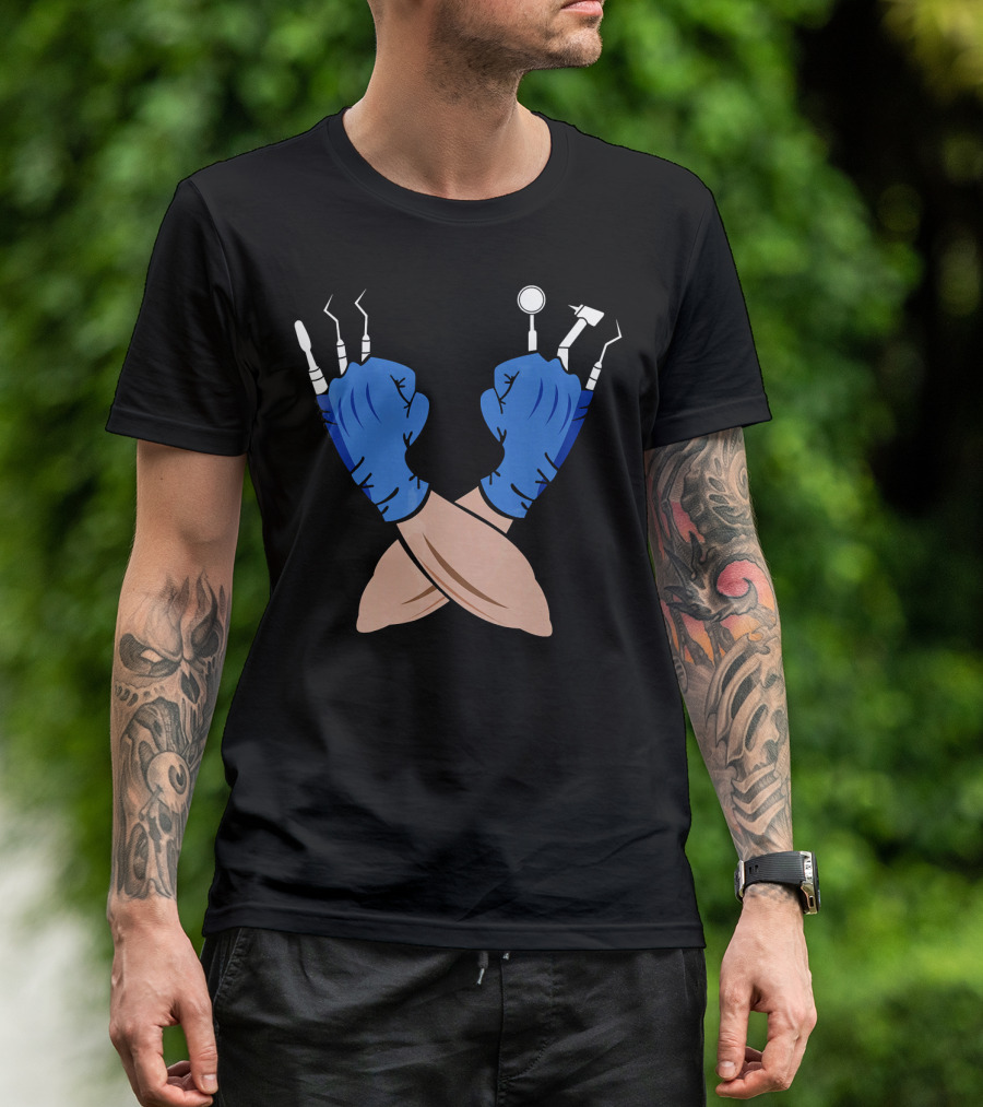 DENTIST JOB Wolve Claws With Funny Witch Dental Tools T-Shirt