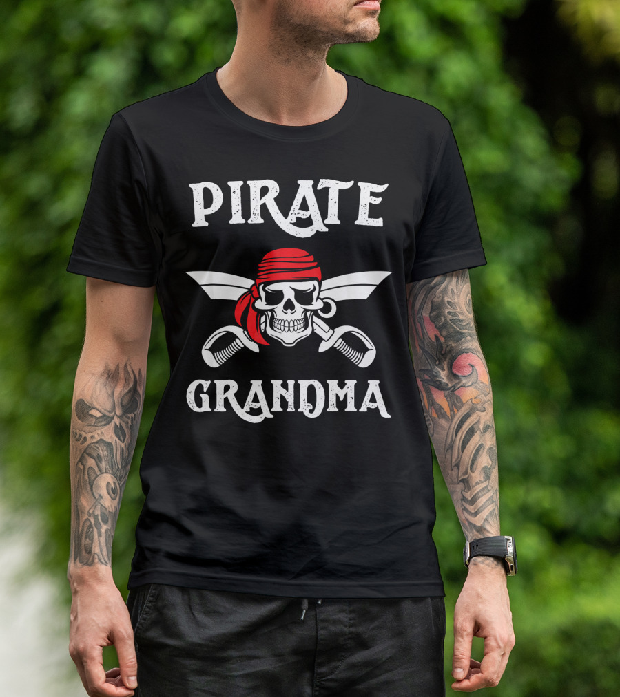 PIRATE GRANDMA Skull Bandana Swords T-Shirt