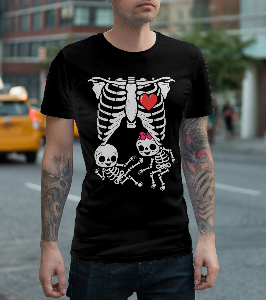 Skeleton Pregnancy Announcement With Baby Skeletons And Heart T-Shirt