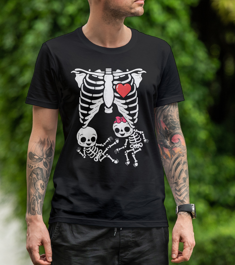 Skeleton Pregnancy Announcement With Baby Skeletons And Heart T-Shirt