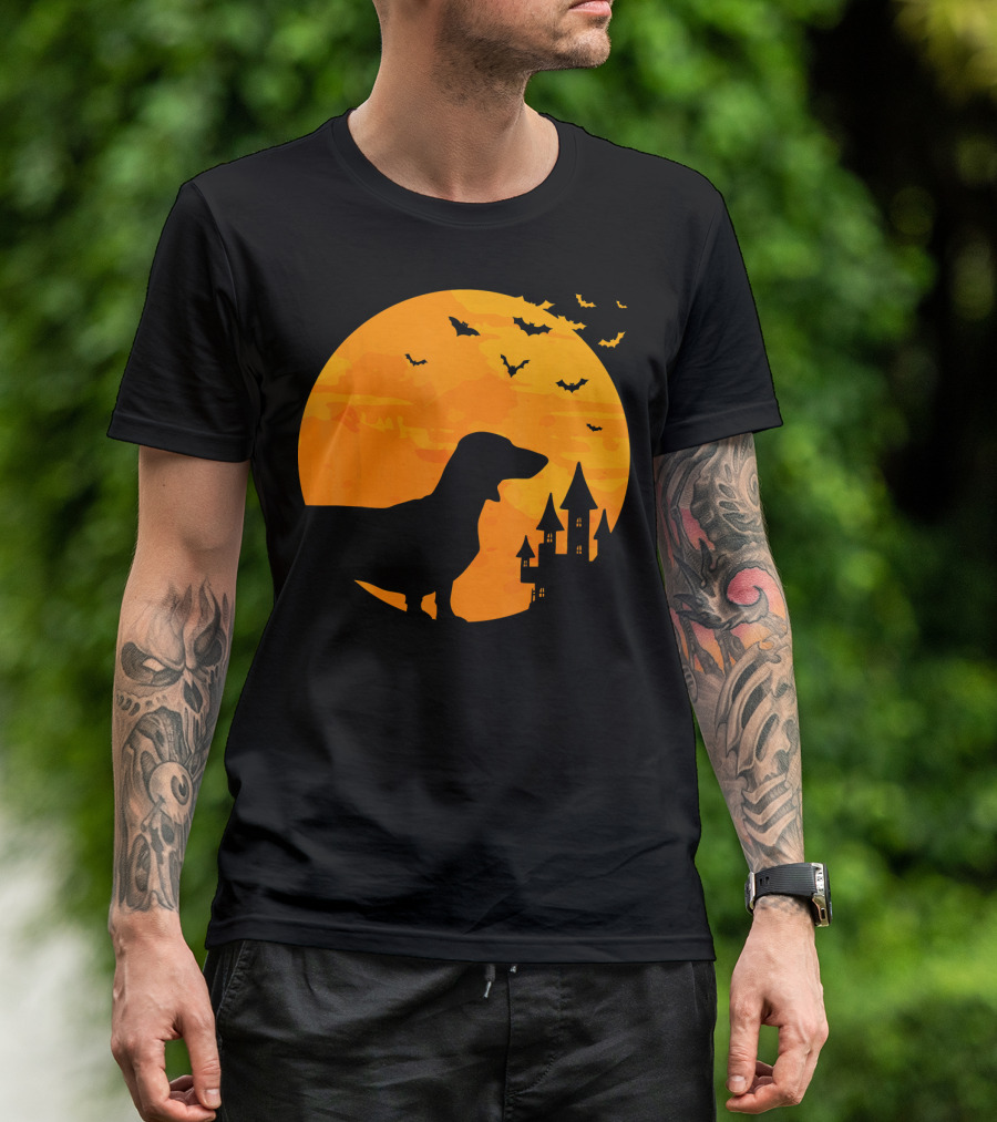 Dachshund Halloween Silhouette With Bats And Haunted Castle T-Shirt