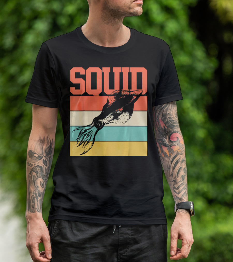 Squid Retro Marine Biologist Vintage Stripes T-Shirt