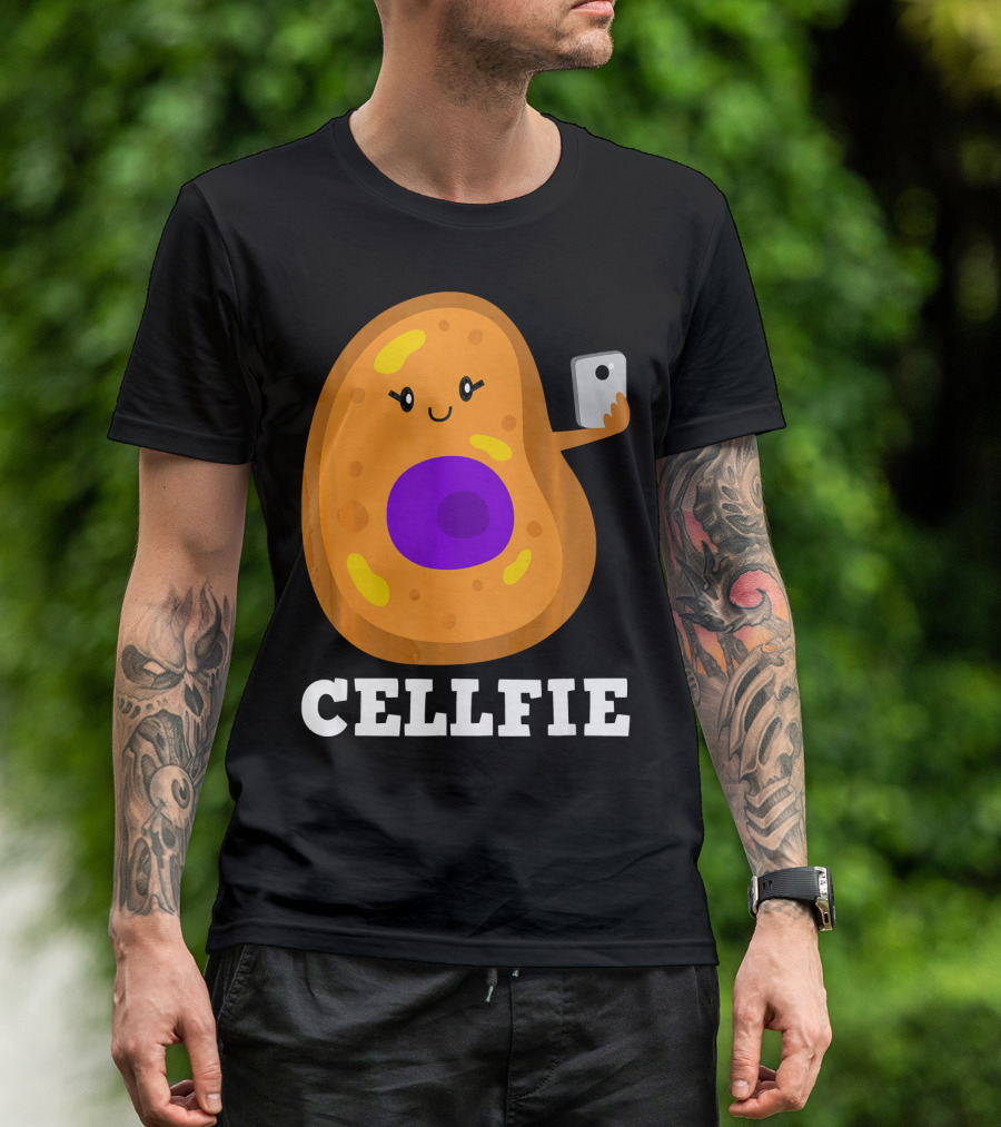 Cute Cell Character Taking Selfie For Science Teacher Enthusiasts T-Shirt