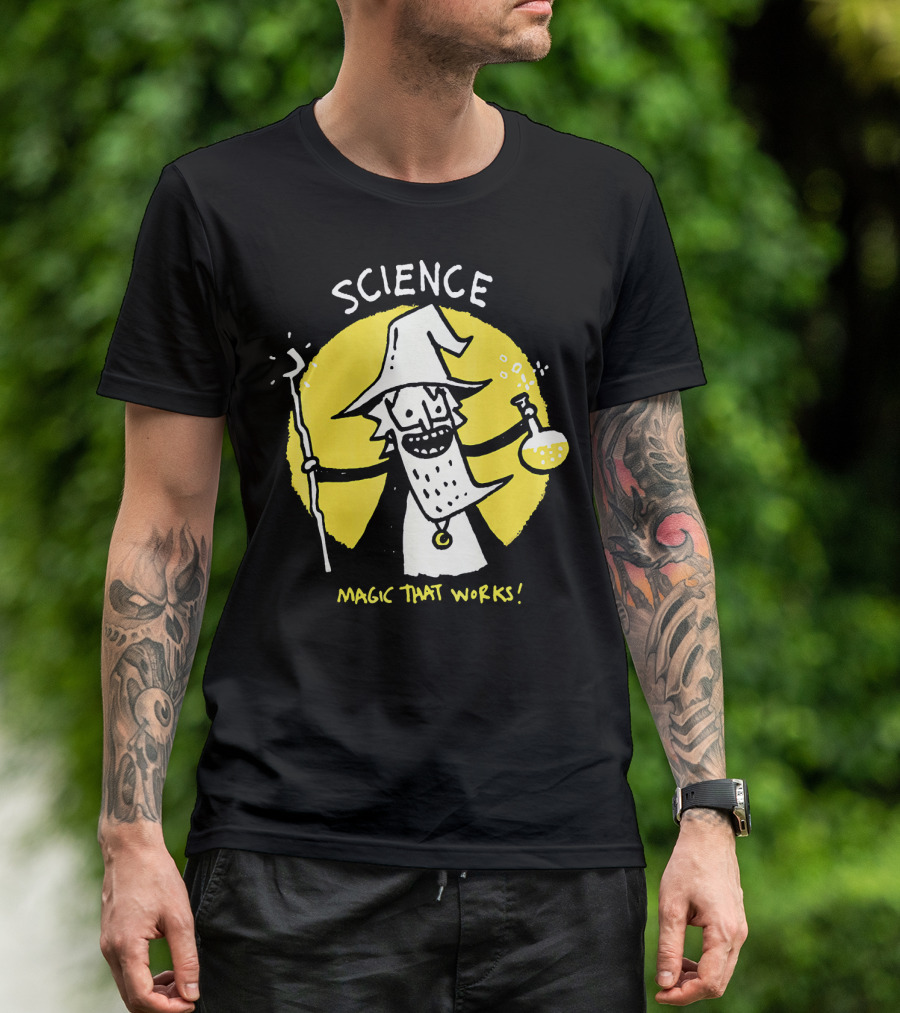 Science Magic That Works Wizard With Beaker And Staff T-Shirt
