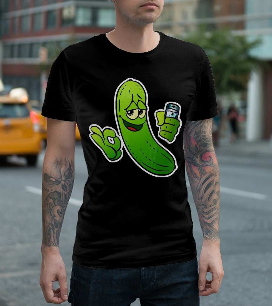 Funny Cool Pickle with Salt Shaker Spicy Vegetables Cucu T-Shirt