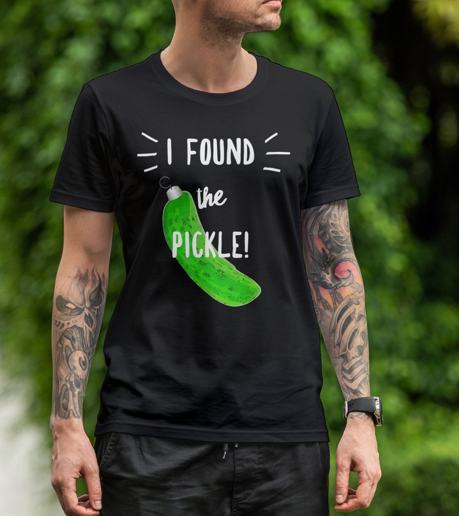 I Found The Pickle German Christmas T-Shirt