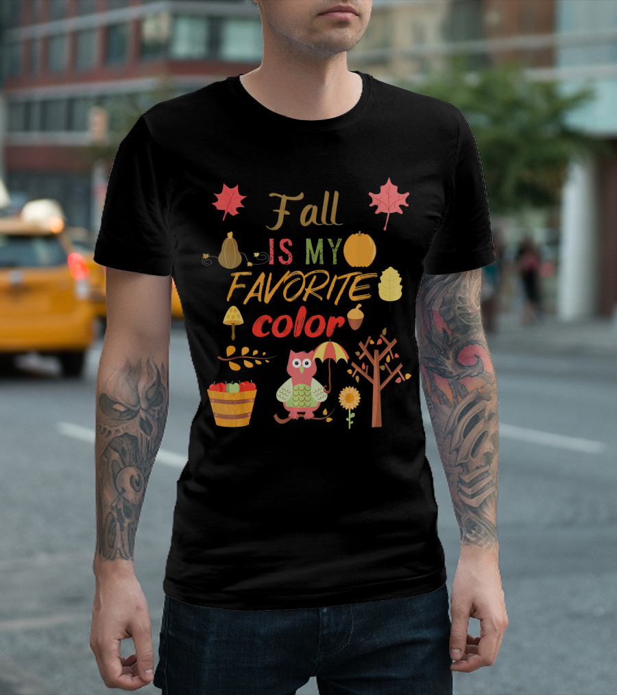 Fall Is My Favorite Color Owl With Umbrella Autumn Harvest Leaves Pumpkin Acorn T-Shirt