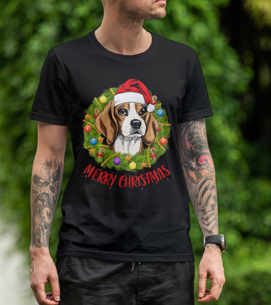 Merry Christmas Beagle Dogs In Santa Hat With Holiday Wreath T-Shirt