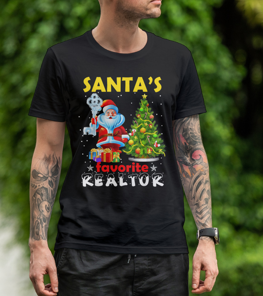 Santa's Favorite Realtor Christmas Tree Presents Key T-Shirt