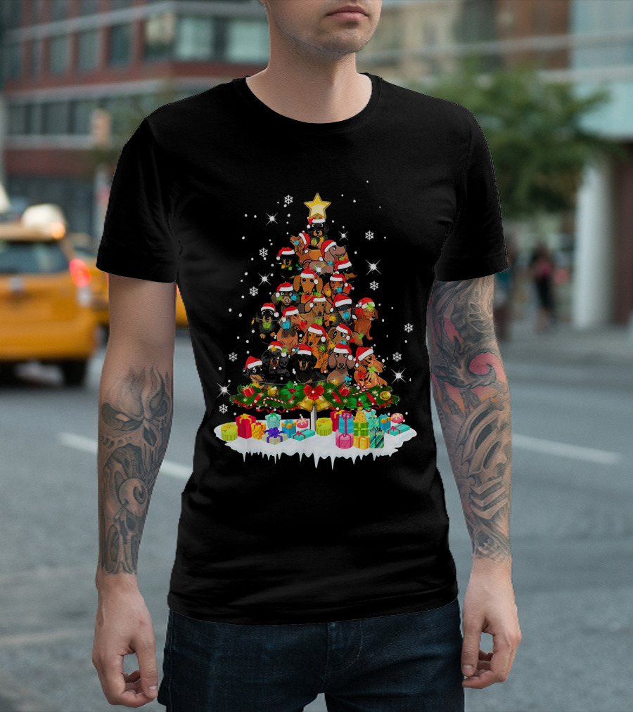 Funny Dachshund Christmas Tree with Santa Hats and Presents T-Shirt