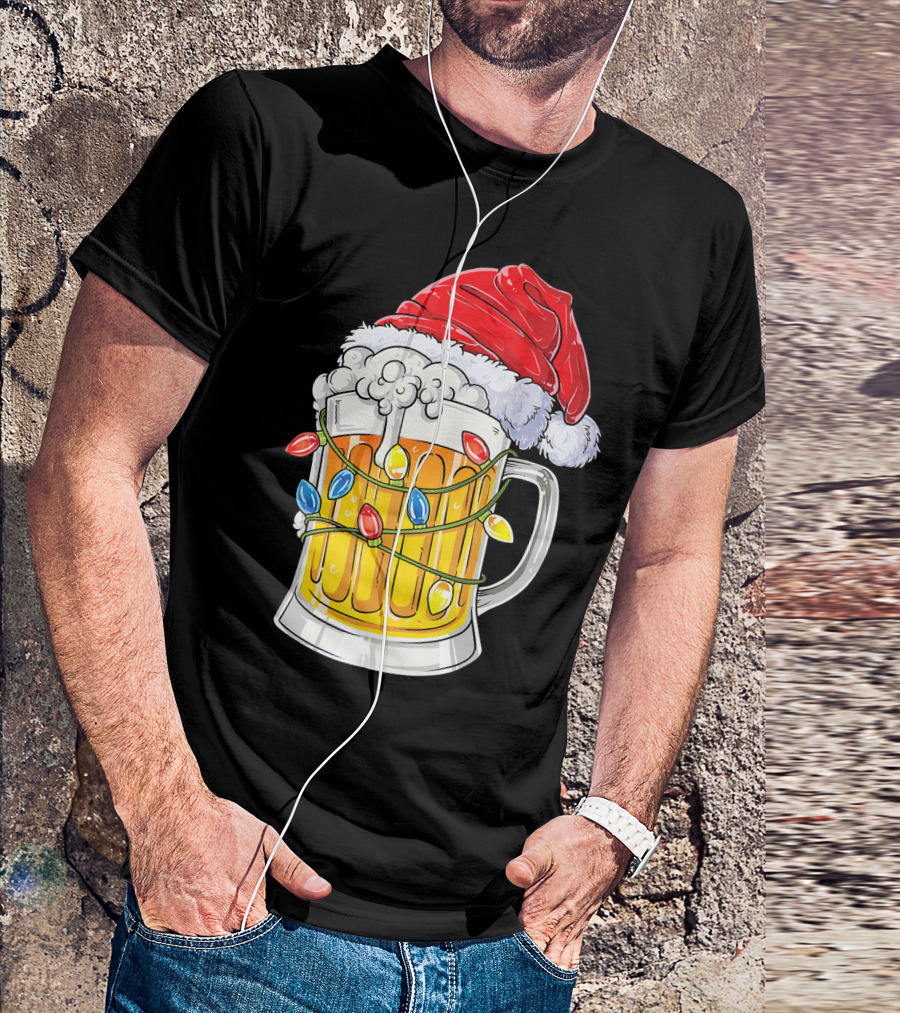 Beer Mug With Santa Hat And Christmas Lights T-Shirt