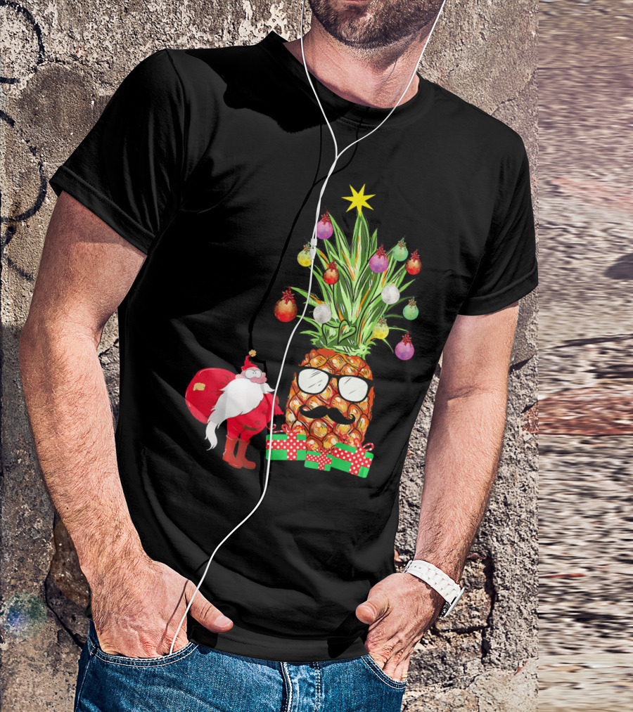 Santa Pineapple Christmas Tree With Gifts And Ornaments T-Shirt