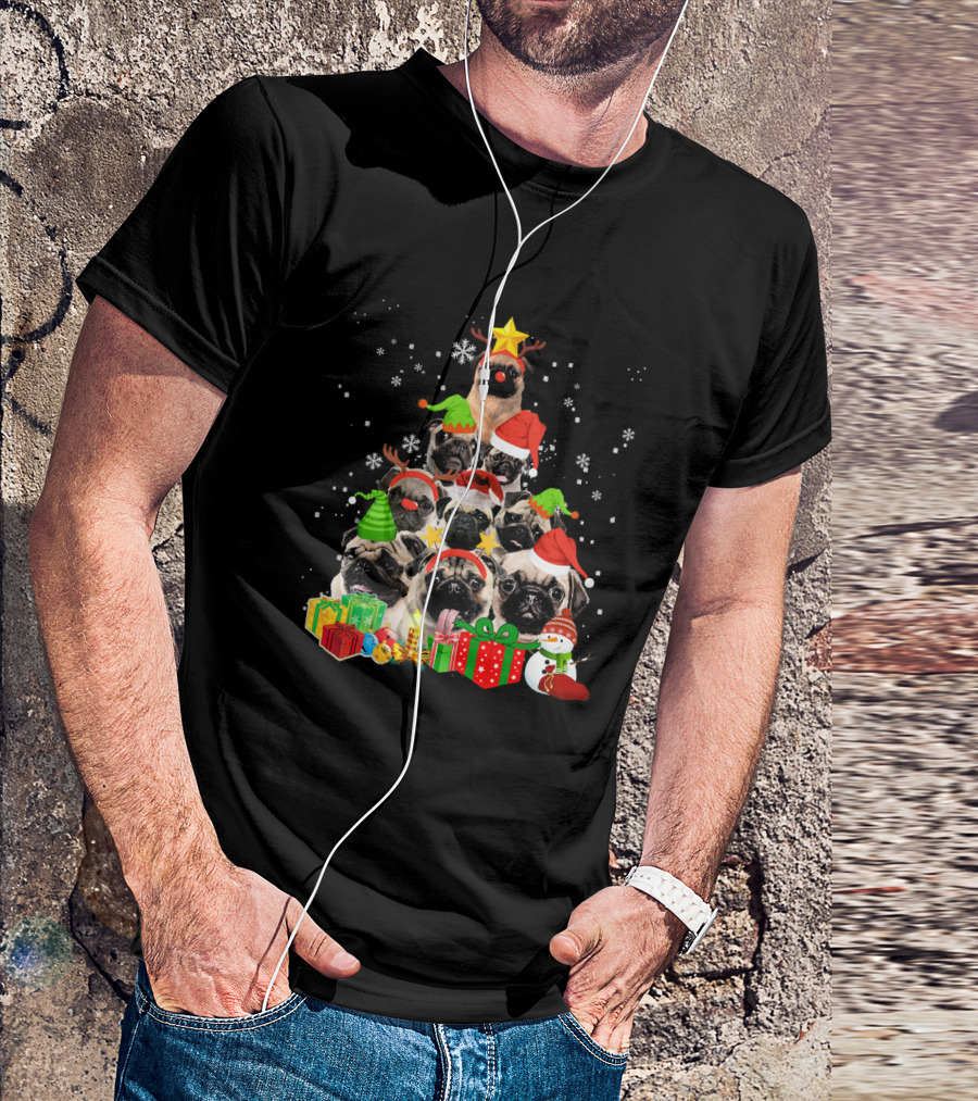 Funny Pug Christmas Tree Xmas With Santa Hats Snowflakes And Gifts T-Shirt