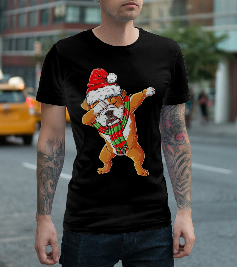 Dabbing English Bulldog Santa Claus with Christmas Hat and Scarf T-Shirt