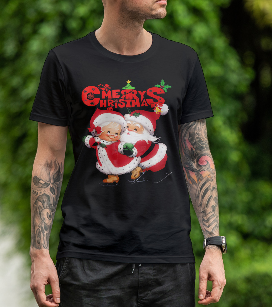 Merry Christmas Cute Mrs Claus And Santa Skating T-Shirt