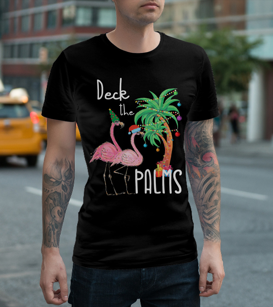 Deck The Palms Christmas Flamingo Family Tropical Holiday Scene T-Shirt