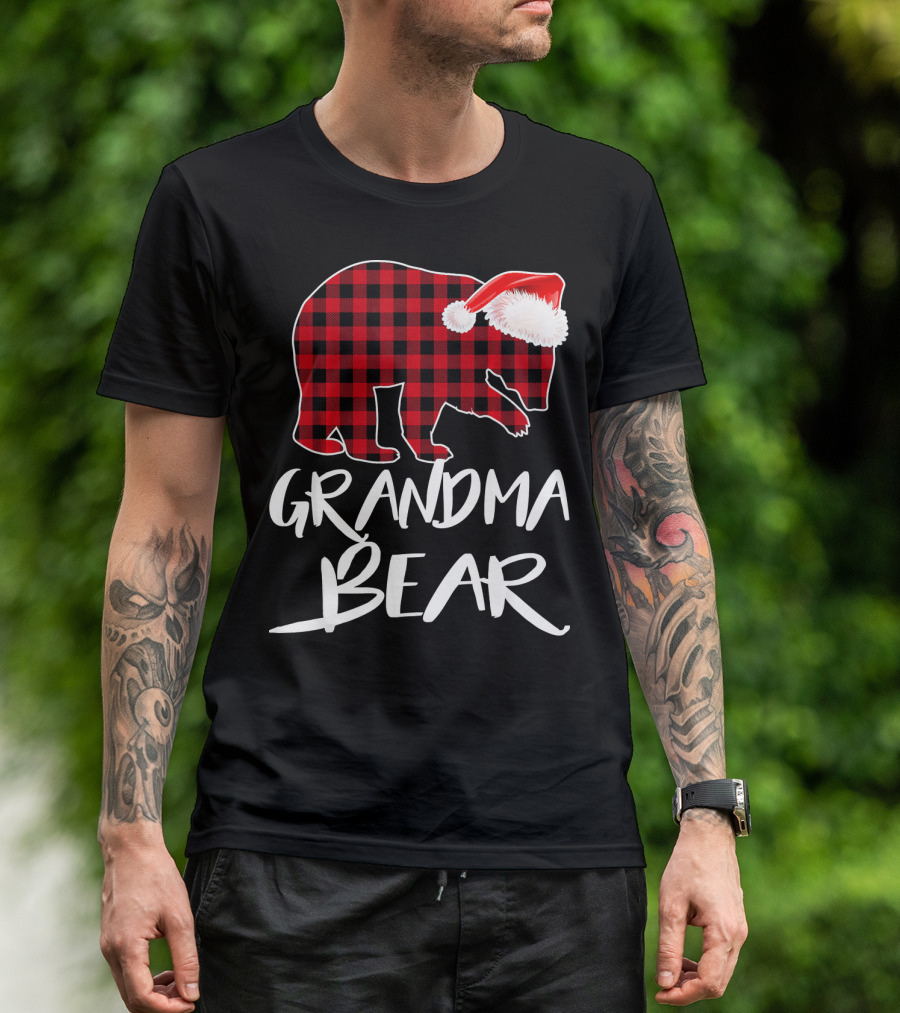 Grandma Bear Red Plaid Santa Hat T-Shirt
