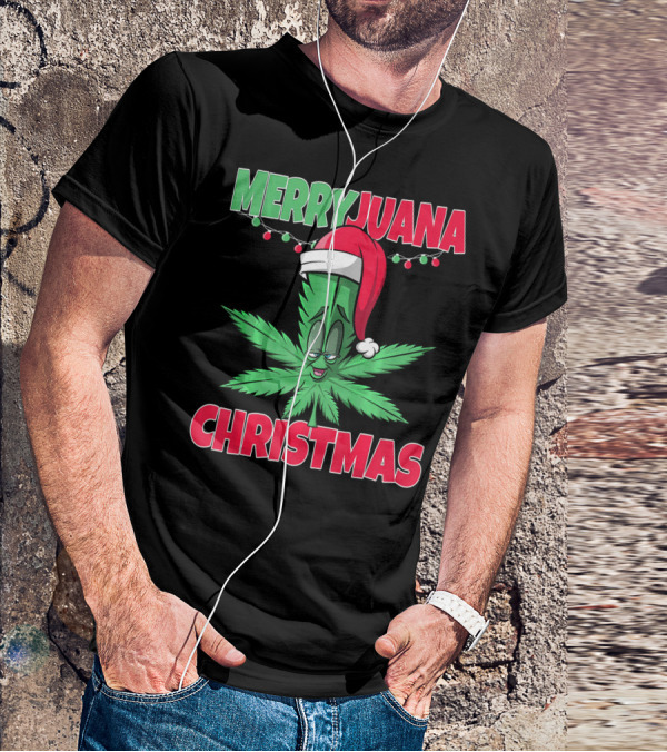 Merryjuana Christmas Funny Santa Hat Marijuana Leaf T-Shirt