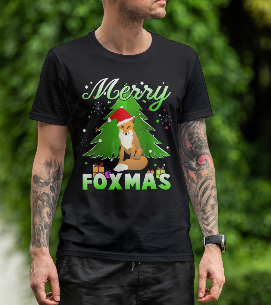 Merry Foxmas Santa Hat Fox And Christmas Tree T-Shirt