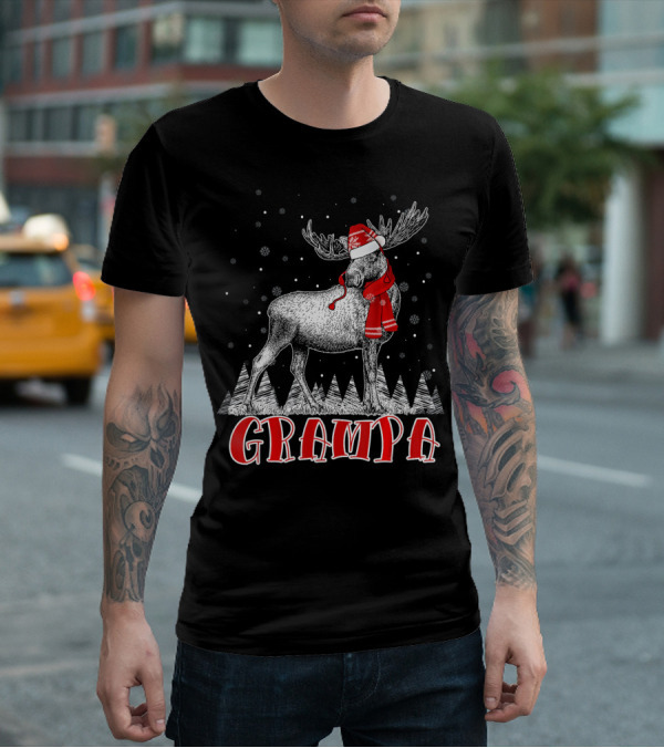 Grampa Moose Santa Hat Family Christmas Matching T-Shirt