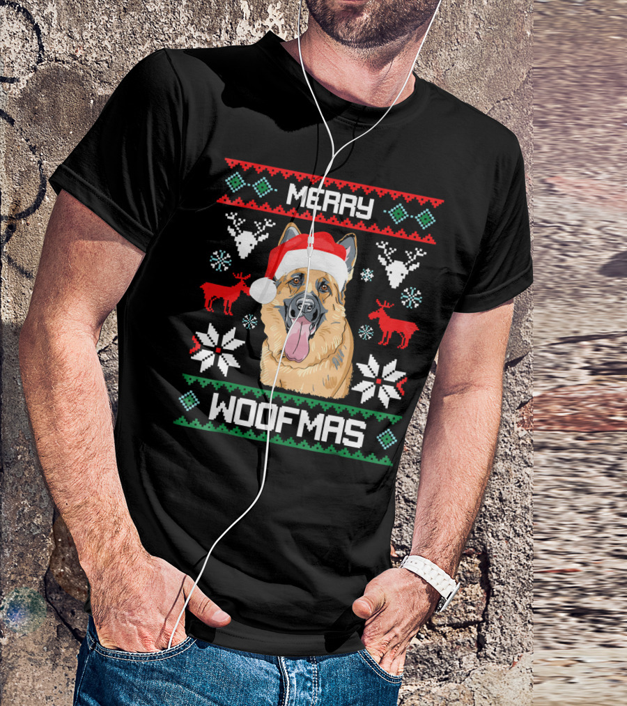 Merry Woofmas German Shepherd Santa Hat Christmas Reindeer Snowflakes T-Shirt