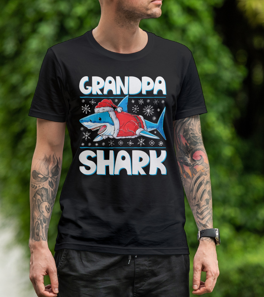 Grandpa Shark In Santa Hat With Snowflakes T-Shirt