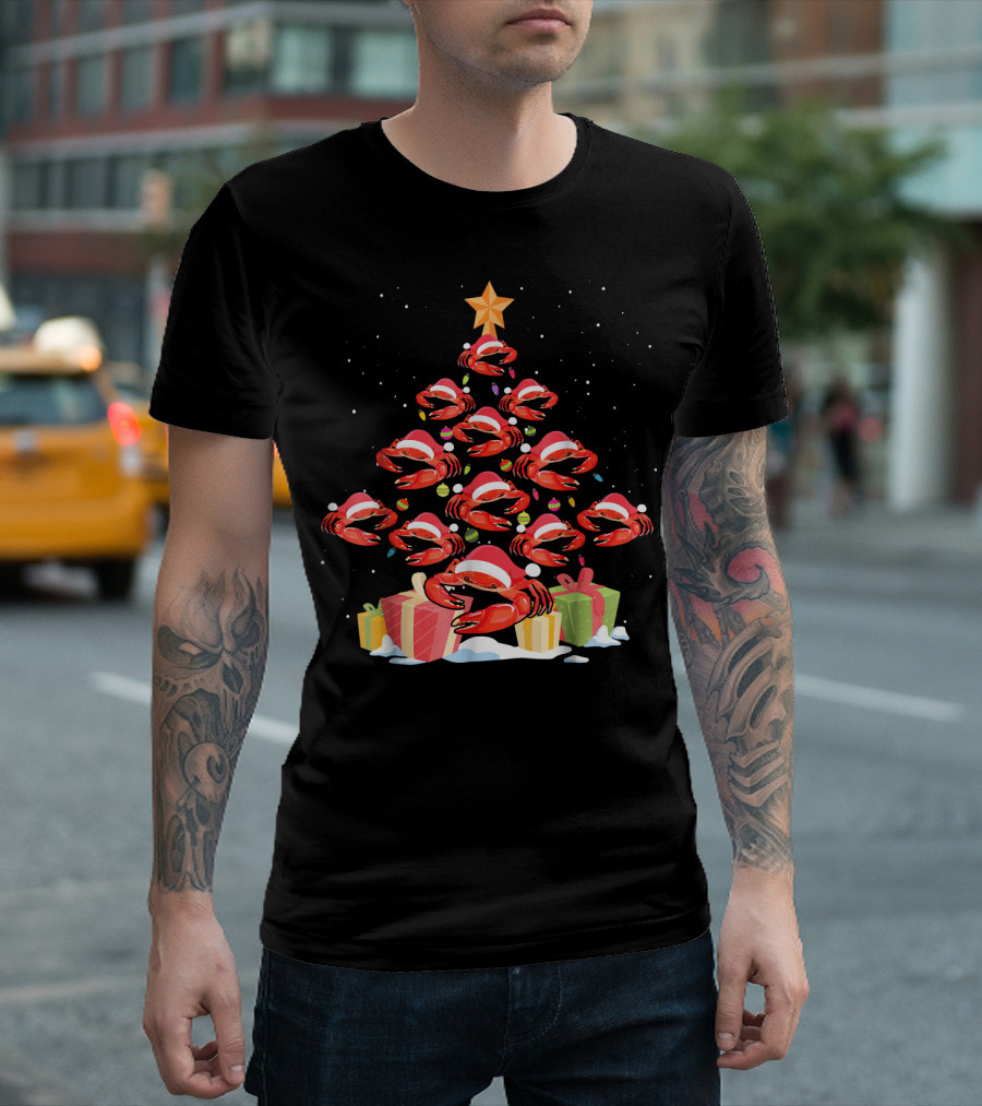 Funny Crab Christmas Tree Santa Lights Gifts Star T-Shirt
